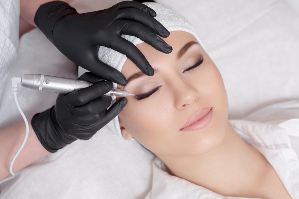 Permanent makeup treatment